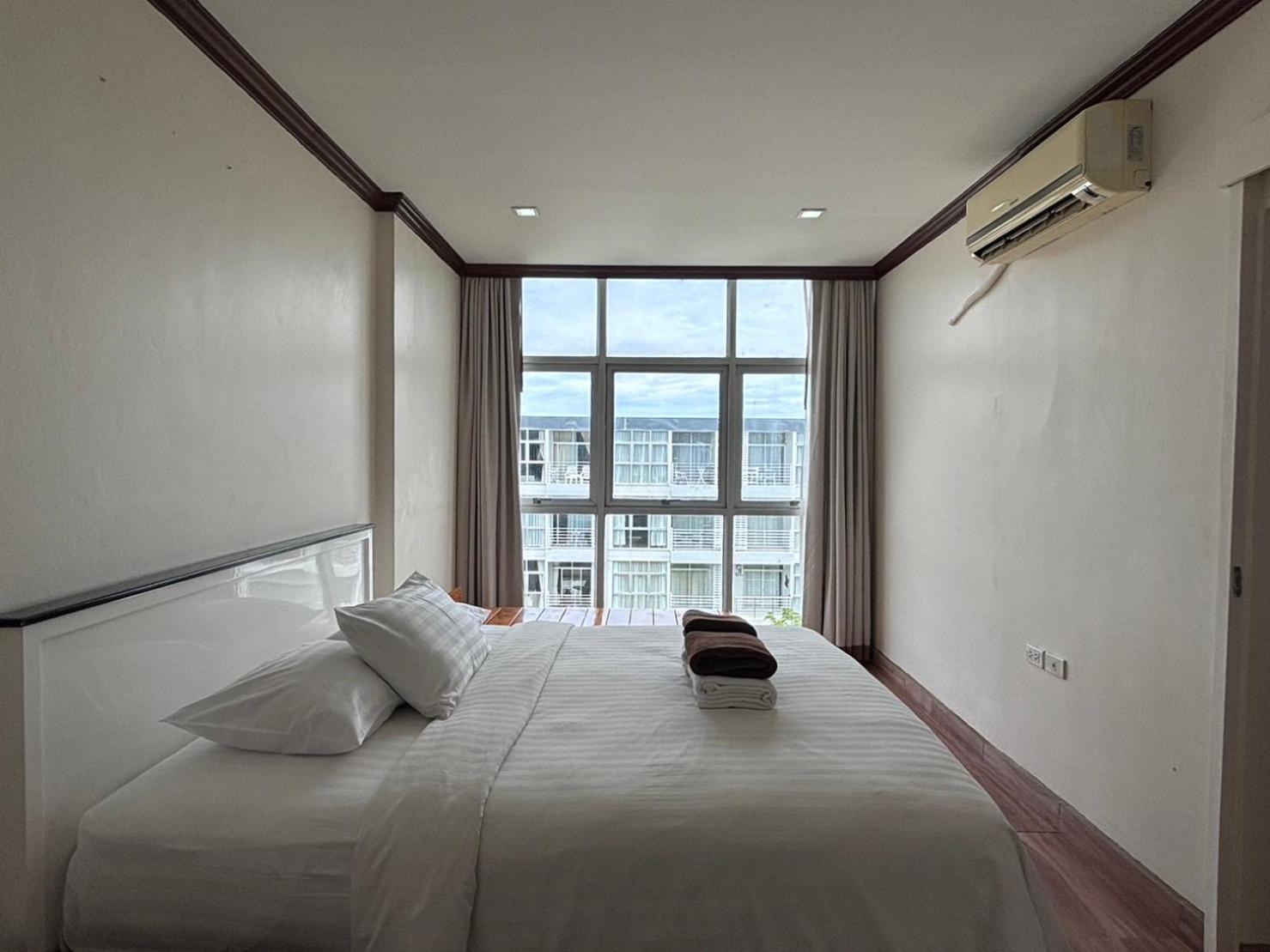 At Sea Condotel Ban Ko Kwang Exterior foto